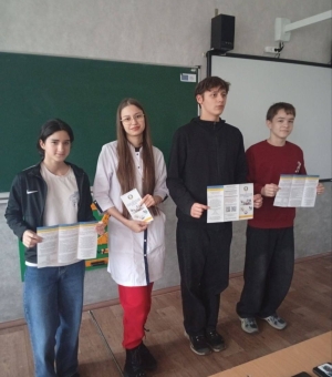 В рамках профорієнтації, сьогодні 16 грудня була проведена ознайомлююча зустріч із здобувачами освіти 9-го класу ГІМНАЗІЯ 